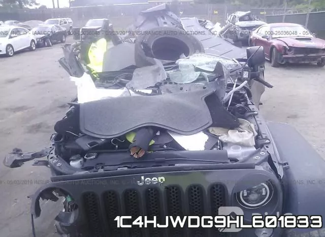 1C4HJWDG9HL601833_10.webp