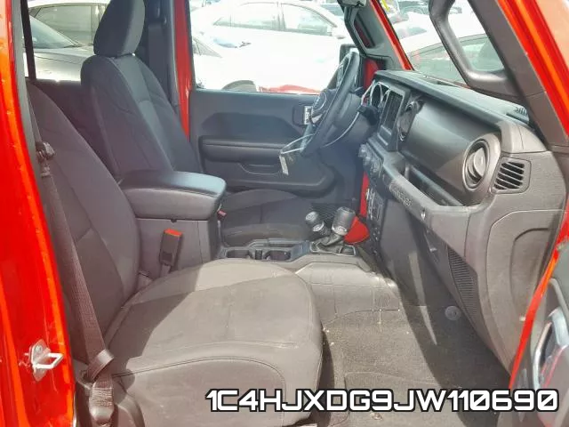 1C4HJXDG9JW110690_5.webp
