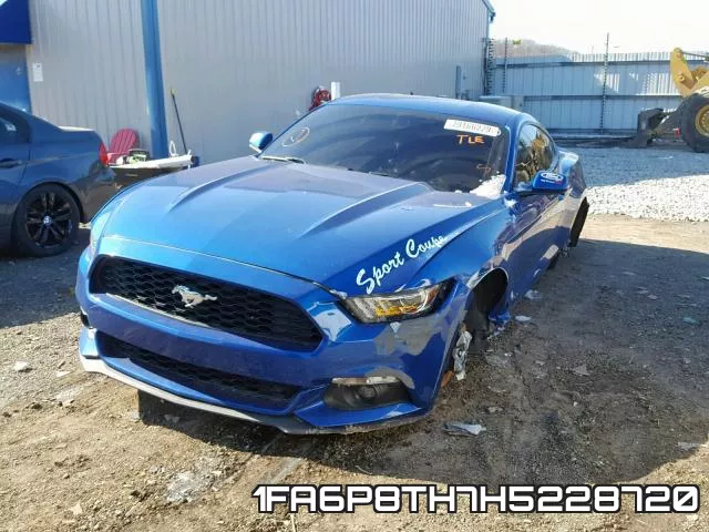 1FA6P8TH7H5228720_2.webp