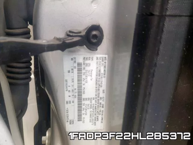 1FADP3F22HL285372