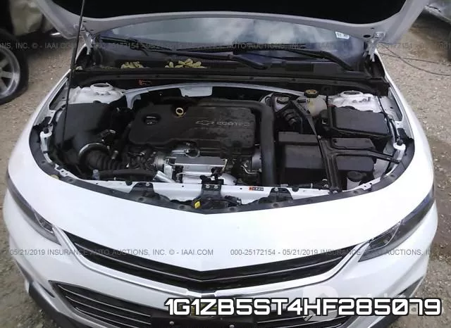 1G1ZB5ST4HF285079