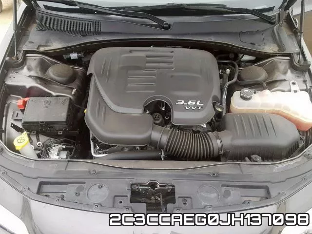 2C3CCAEG0JH137098_7.webp