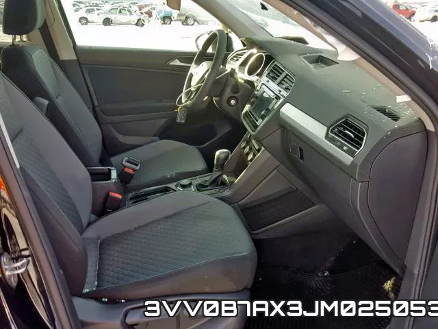 3VV0B7AX3JM025053_5.webp