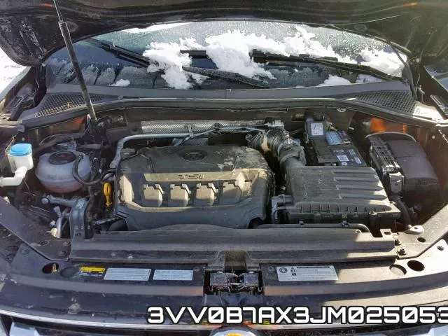 3VV0B7AX3JM025053_7.webp