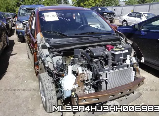 ML32A4HJ3HH006983_6.webp