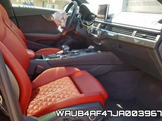 WAUB4AF47JA003967_5.webp