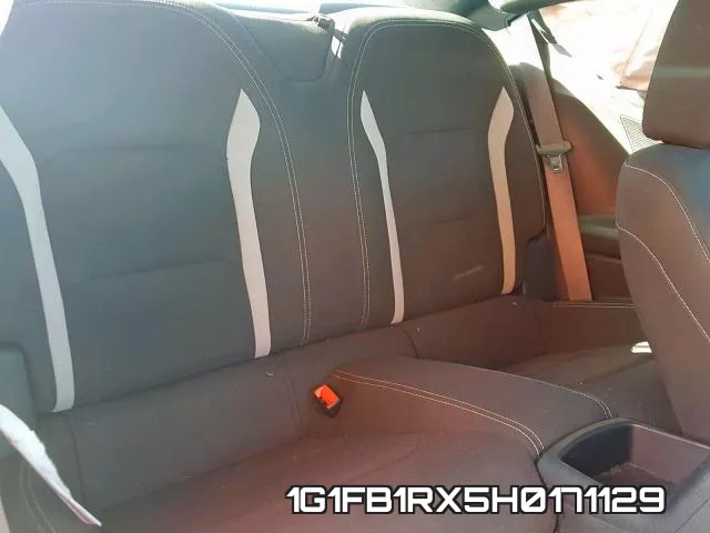 1G1FB1RX5H0171129_6.webp