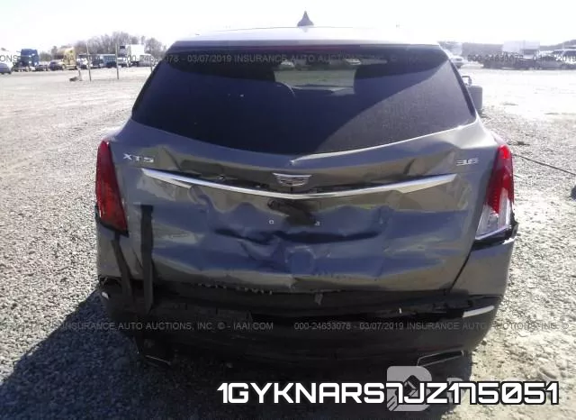 1GYKNARS7JZ175051_6.webp