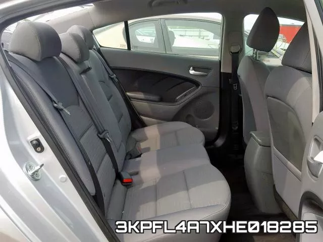 3KPFL4A7XHE018285_6.webp