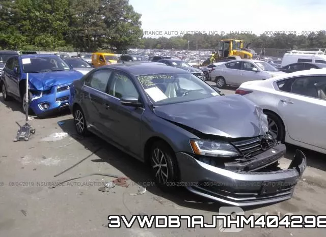 3VWDB7AJ7HM404298_1.webp