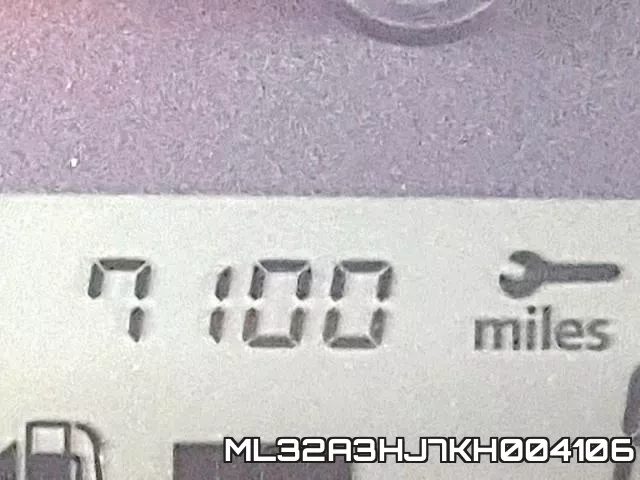 ML32A3HJ7KH004106_8.webp