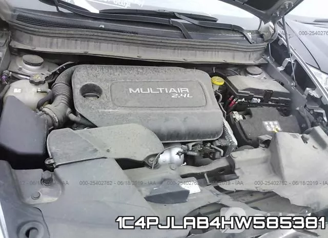 1C4PJLAB4HW585381_10.webp