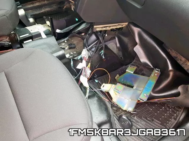 1FM5K8AR3JGA83617_9.webp