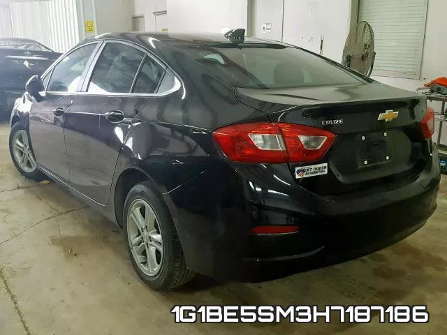 1G1BE5SM3H7187186_3.webp