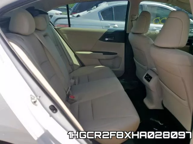 1HGCR2F8XHA028097_6.webp