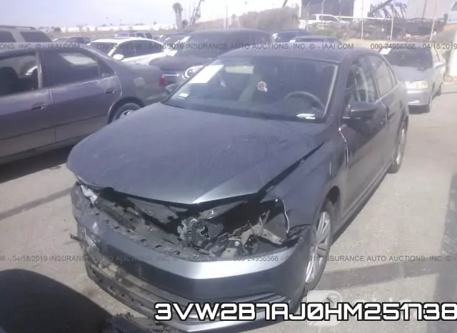 3VW2B7AJ0HM251738_2.webp