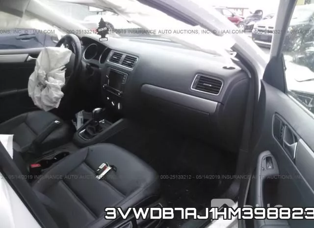 3VWDB7AJ1HM398823_5.webp