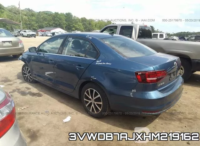 3VWDB7AJXHM219162_3.webp