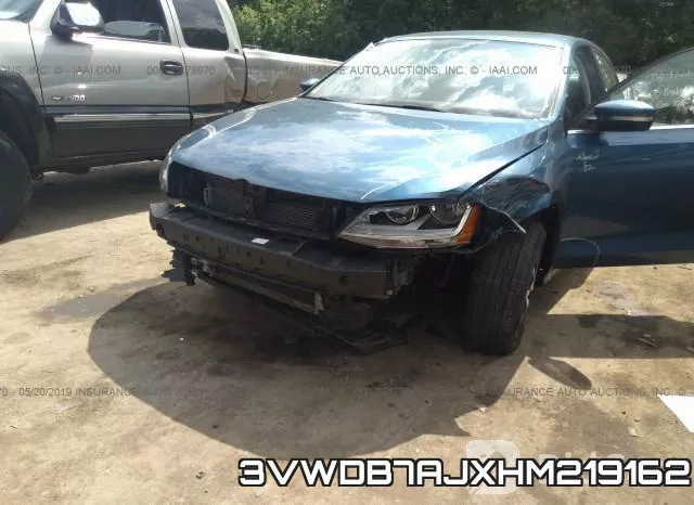 3VWDB7AJXHM219162_6.webp