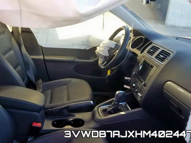 3VWDB7AJXHM402447