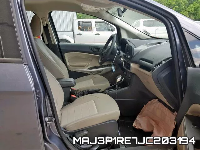 MAJ3P1RE7JC203194_5.webp