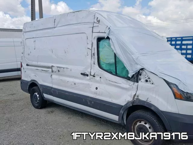 1FTYR2XM8JKA79176_9.webp