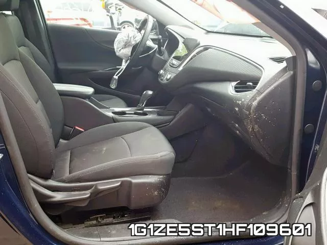 1G1ZE5ST1HF109601_5.webp