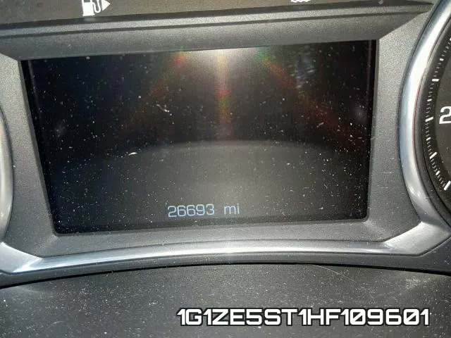 1G1ZE5ST1HF109601_8.webp