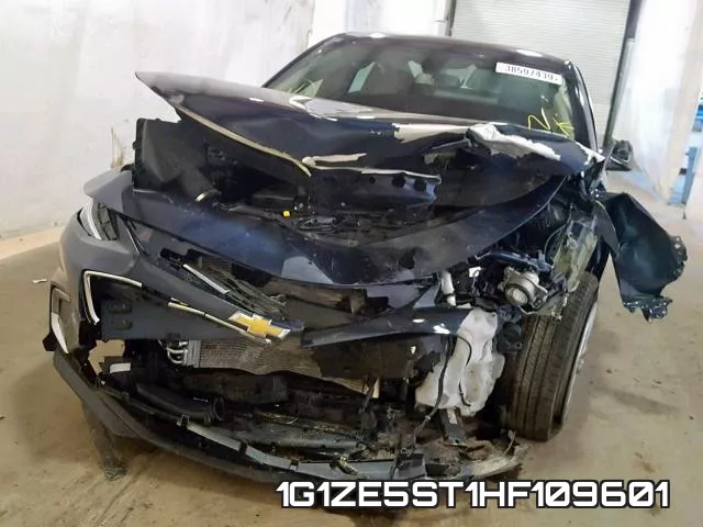 1G1ZE5ST1HF109601_9.webp
