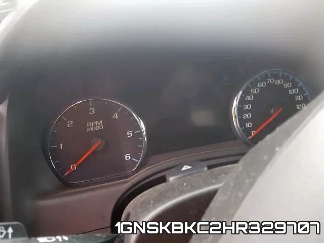 1GNSKBKC2HR329707_8.webp