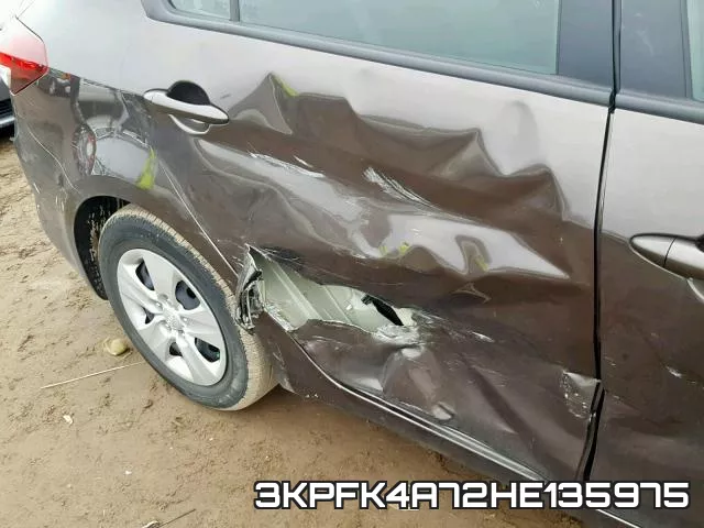 3KPFK4A72HE135975_9.webp