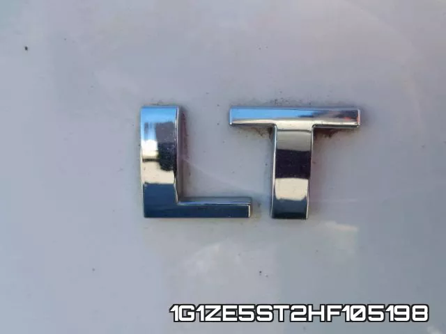 1G1ZE5ST2HF105198_9.webp