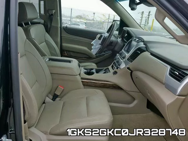 1GKS2GKC0JR328748_5.webp