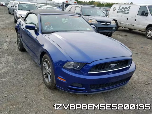 1ZVBP8EM5E5200135
