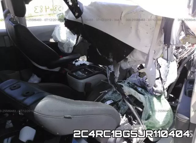 2C4RC1BG5JR110404_5.webp