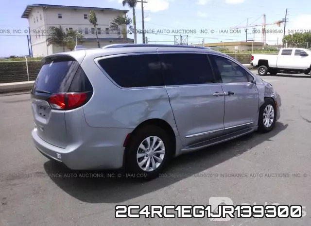 2C4RC1EG1JR139300_4.webp