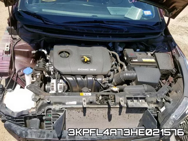 3KPFL4A73HE021576_7.webp