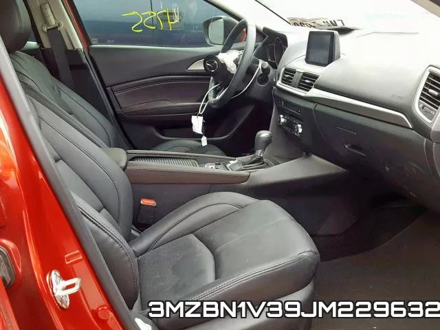 3MZBN1V39JM229632_5.webp