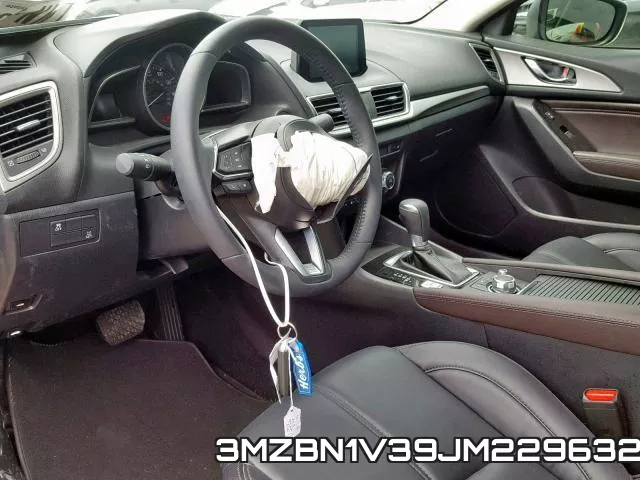 3MZBN1V39JM229632_9.webp