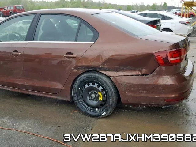 3VW2B7AJXHM390582_9.webp