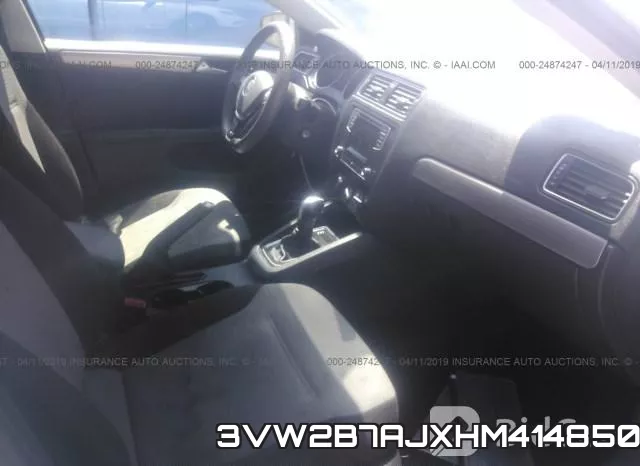 3VW2B7AJXHM414850_5.webp