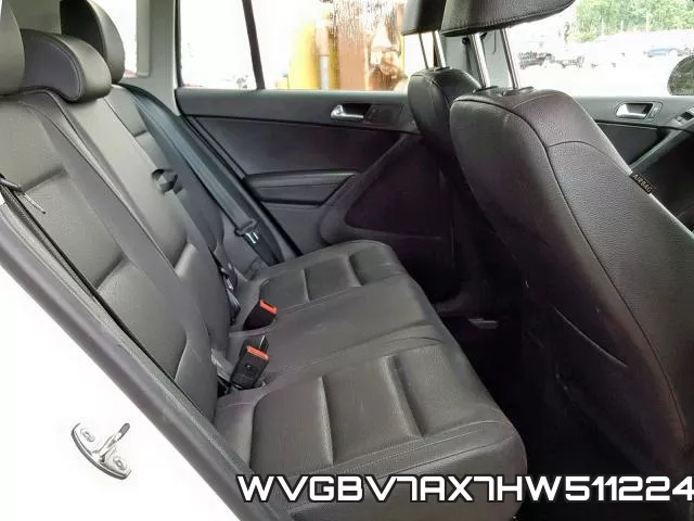 WVGBV7AX7HW511224_6.webp