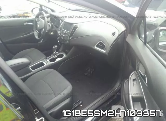 1G1BE5SM2H7103357_5.webp