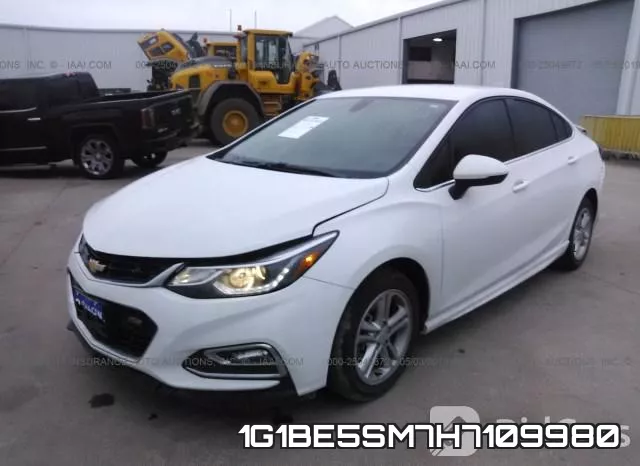 1G1BE5SM7H7109980_2.webp