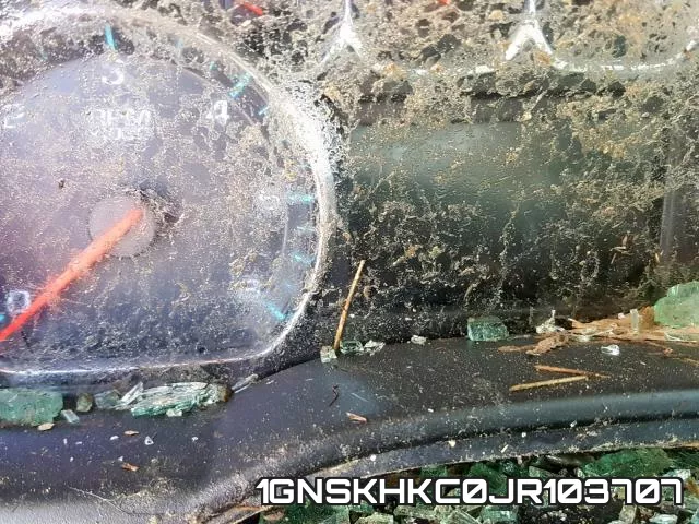 1GNSKHKC0JR103707_8.webp