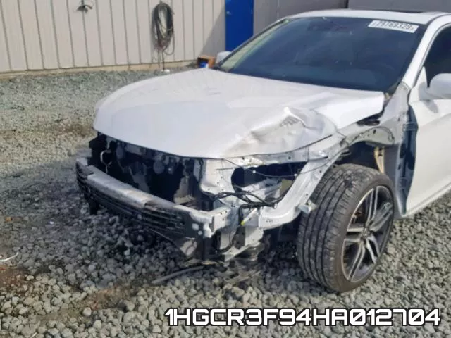 1HGCR3F94HA012704_9.webp