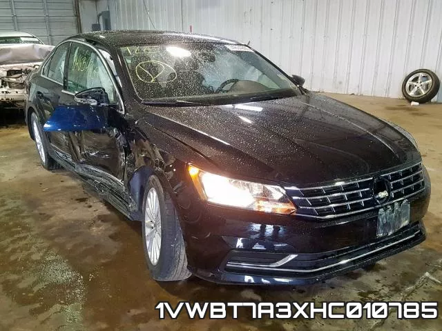 1VWBT7A3XHC010785_1.webp