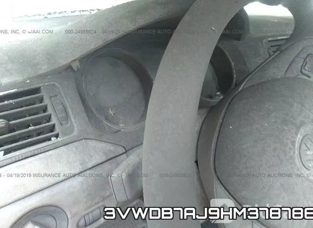 3VWDB7AJ9HM378786_7.webp