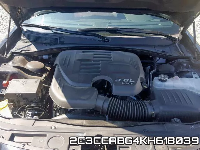 2C3CCABG4KH618039_7.webp