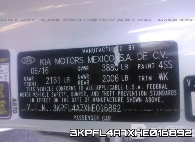 3KPFL4A7XHE016892_9.webp
